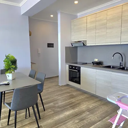 Lägenhet Sea View Two Bedroom 101 Durrës