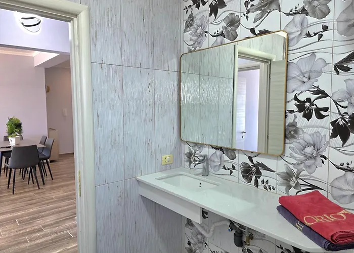 Sea View Two Bedroom 101 Durrës