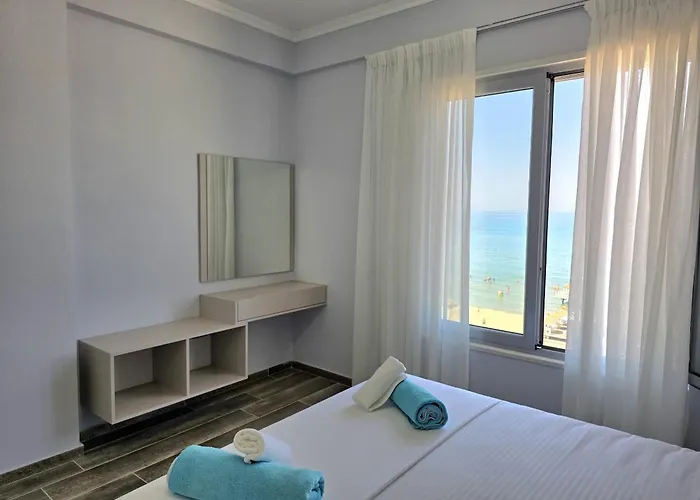 Sea View Two Bedroom 101 Durrës